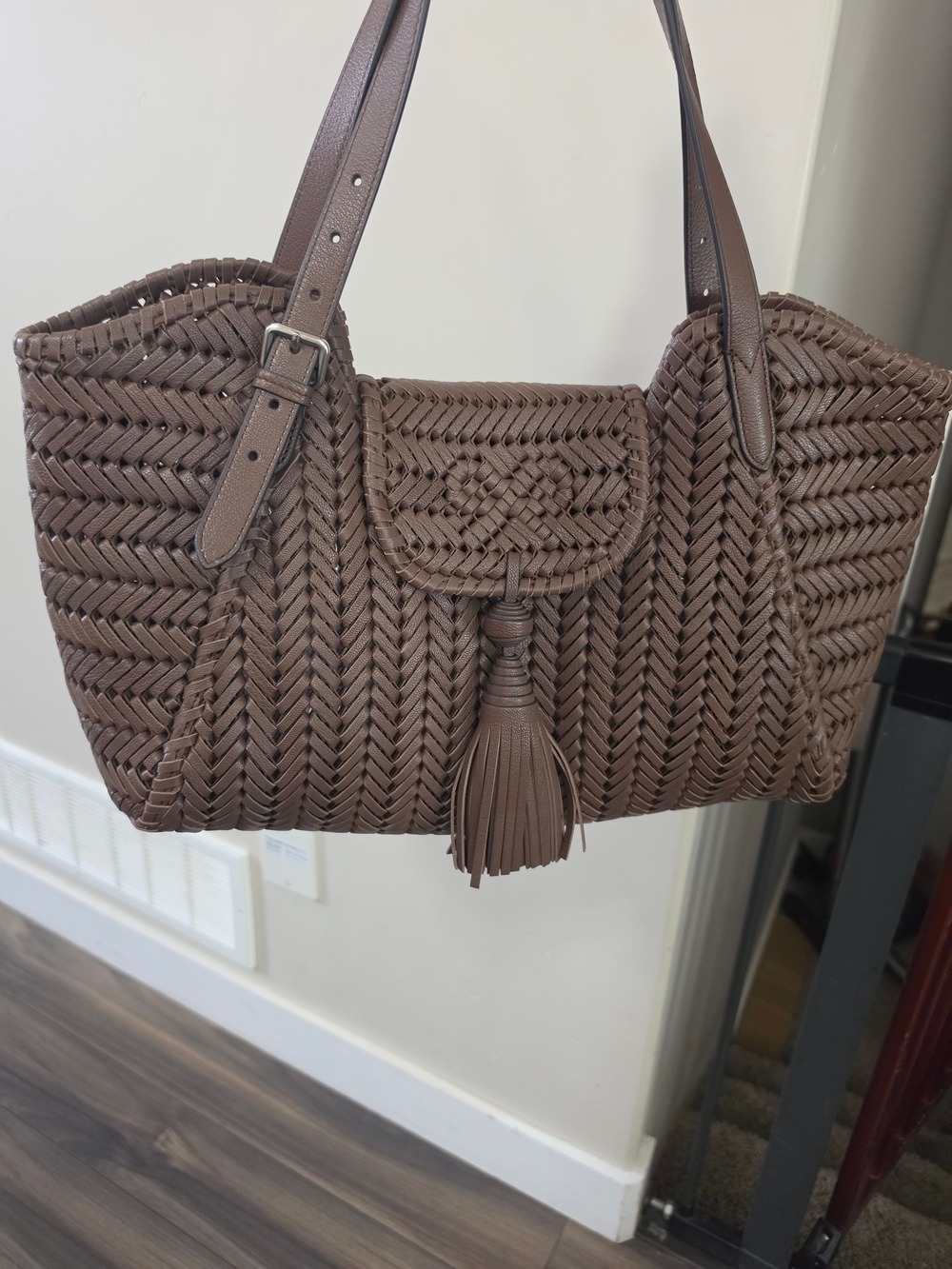 Anya Hindmarch Full Leather Woven Shoulder Tote Bag Brown Tassel